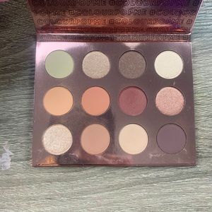 double entendre colourpop palette
